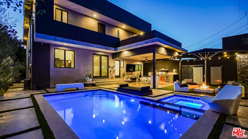 2012 S Curson Avenue, Los Angeles, California 90016