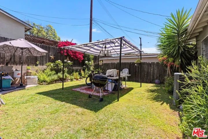 1049 Newhill Street, Glendora, California 91741