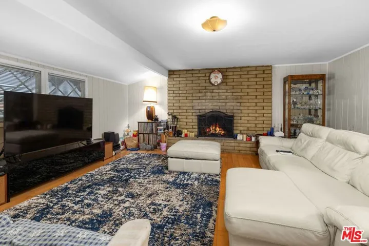 1049 Newhill Street, Glendora, California 91741