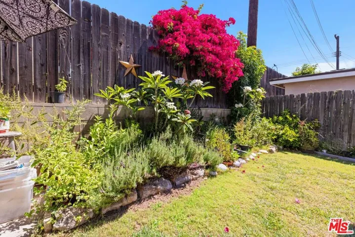 1049 Newhill Street, Glendora, California 91741