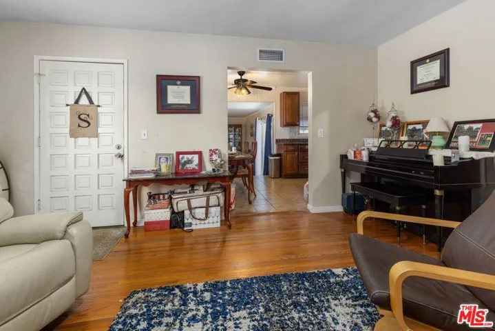 1049 Newhill Street, Glendora, California 91741