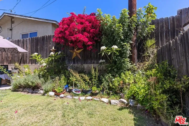 1049 Newhill Street, Glendora, California 91741