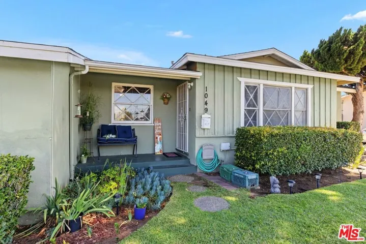1049 Newhill Street, Glendora, California 91741