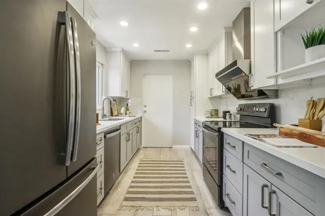 2171 Monterey Avenue, Santa Clara, California 95051 — photo 5