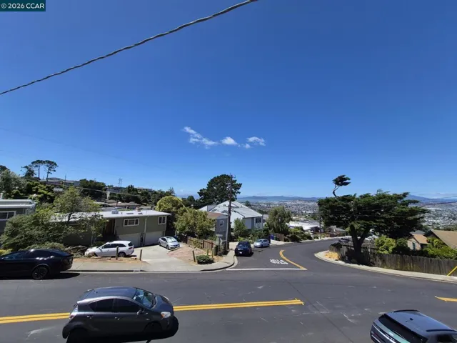 6635 Arlington Blvd, Richmond, California 94805
