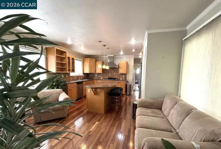 6635 Arlington Blvd, Richmond, California 94805