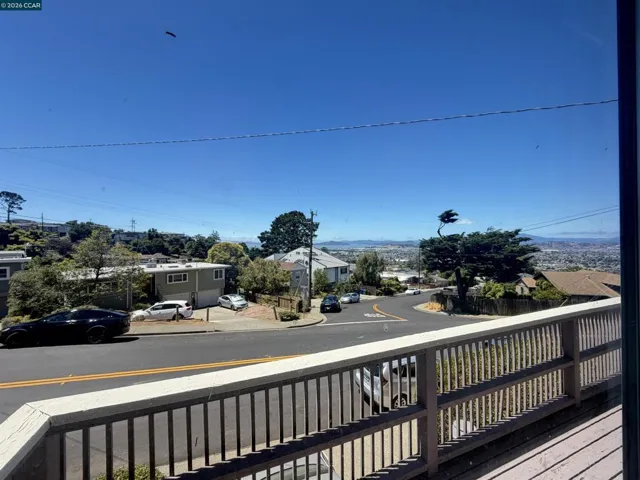 6635 Arlington Blvd, Richmond, California 94805