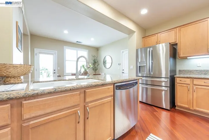 2527 Coldstream Way, Hayward, California 94545
