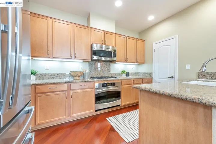 2527 Coldstream Way, Hayward, California 94545