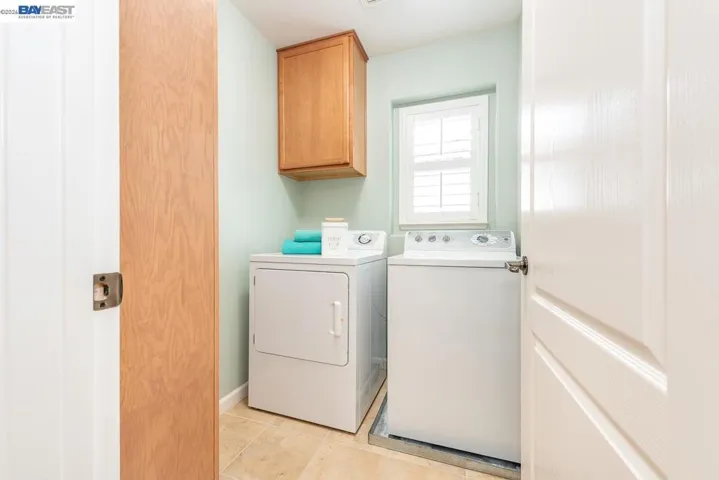 2527 Coldstream Way, Hayward, California 94545