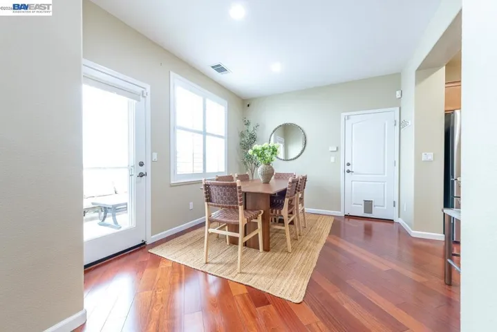 2527 Coldstream Way, Hayward, California 94545