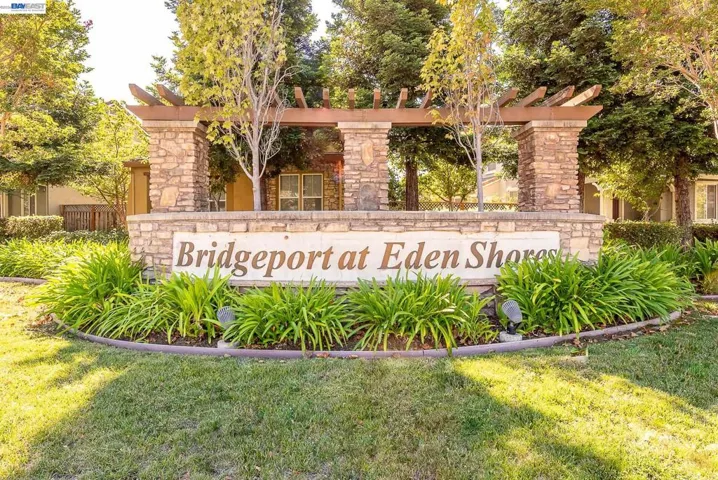 2527 Coldstream Way, Hayward, California 94545