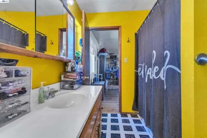 8037 Savage Way, Valley Springs, California 95252