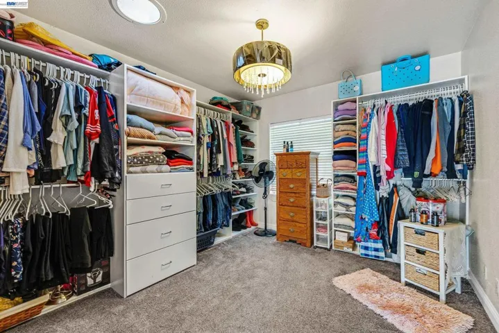 339 Bedroom 2 (optional closet)