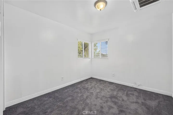 15990 Yucca Street B, Hesperia, California 92345