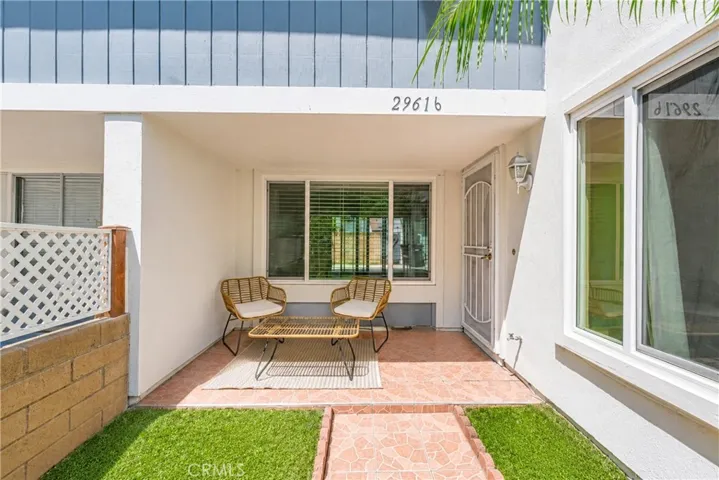 29616 Oakwood Ct, San Juan Capistrano, California 92675