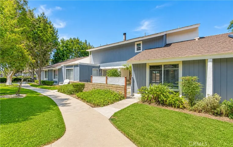 29616 Oakwood Ct, San Juan Capistrano, California 92675