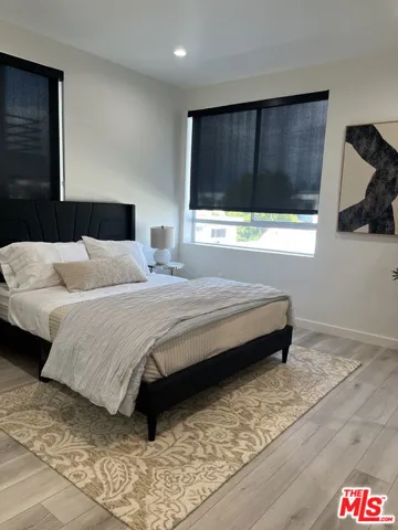 124 S Croft Avenue, Los Angeles, California 90048