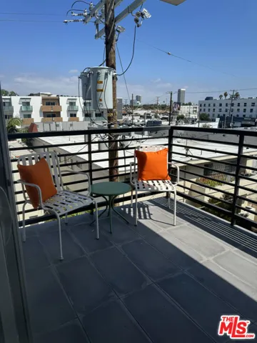 124 S Croft Avenue, Los Angeles, California 90048