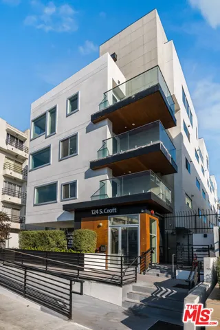 124 S Croft Avenue, Los Angeles, California 90048