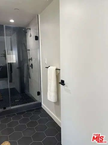 124 S Croft Avenue, Los Angeles, California 90048
