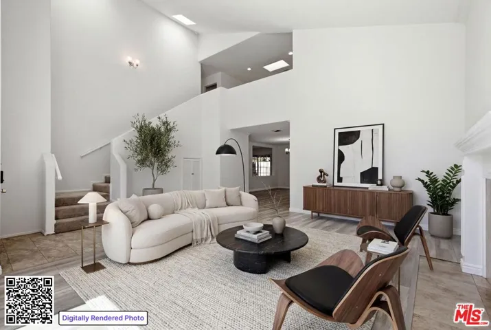 19250 Oxnard Street, Tarzana, California 91356