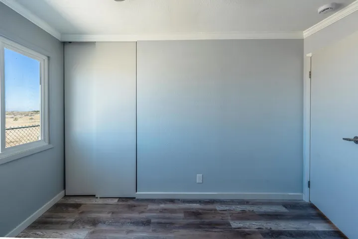 786 MOLOKAI AVE THERMAL 25