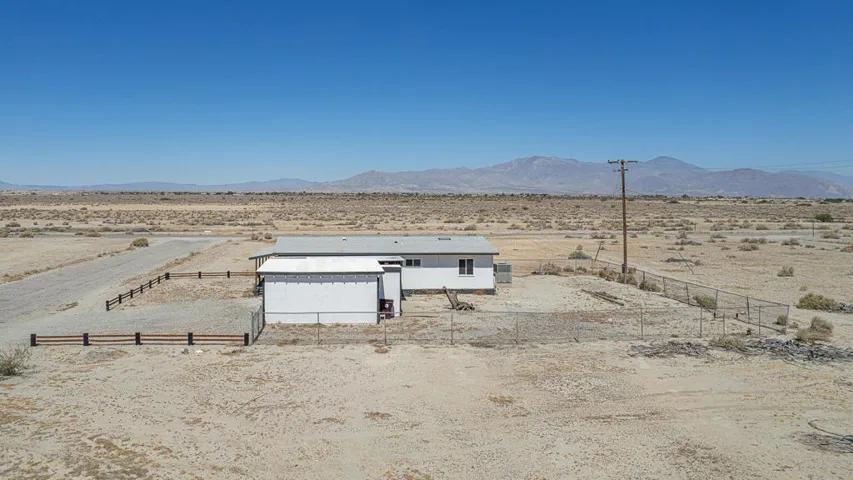786 MOLOKAI AVE THERMAL 3
