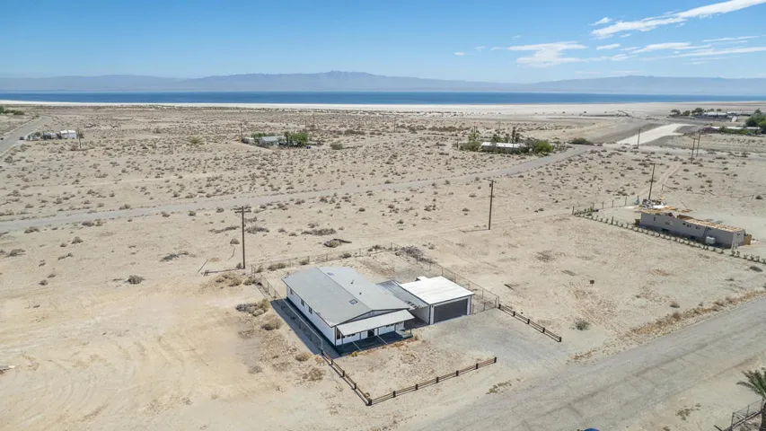 786 MOLOKAI AVE THERMAL 9