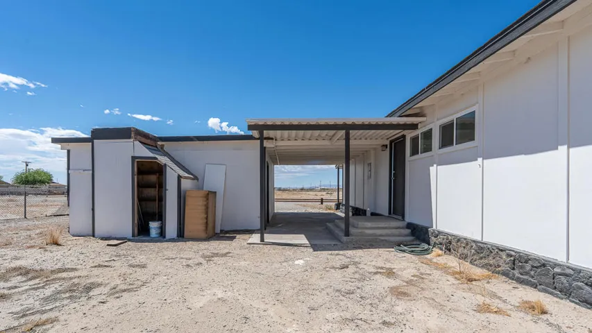 786 MOLOKAI AVE THERMAL 12