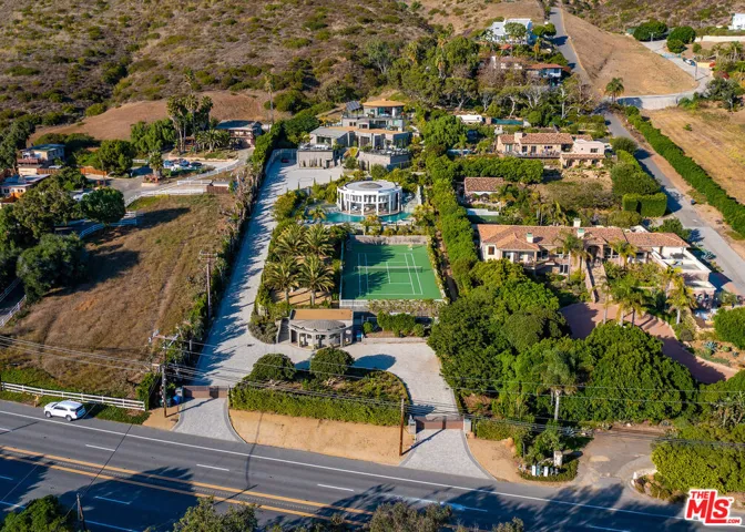31555 Pacific Coast Highway, Malibu, California 90265