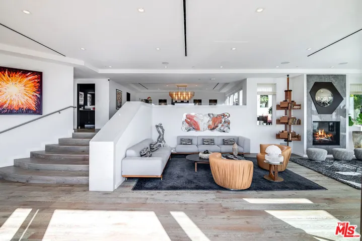 31555 Pacific Coast Highway, Malibu, California 90265