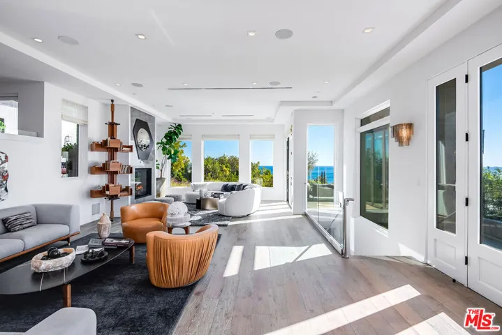31555 Pacific Coast Highway, Malibu, California 90265