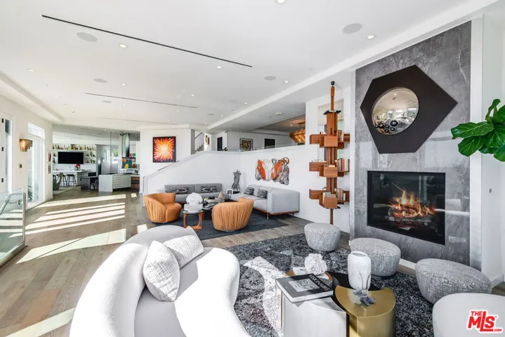 31555 Pacific Coast Highway, Malibu, California 90265