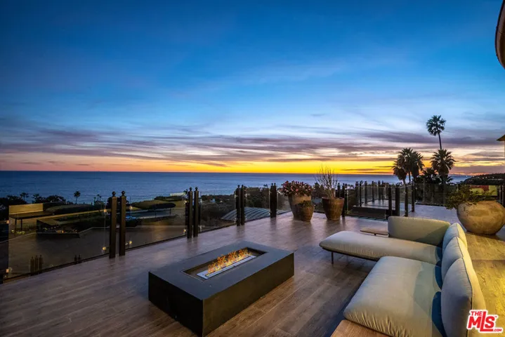 31555 Pacific Coast Highway, Malibu, California 90265