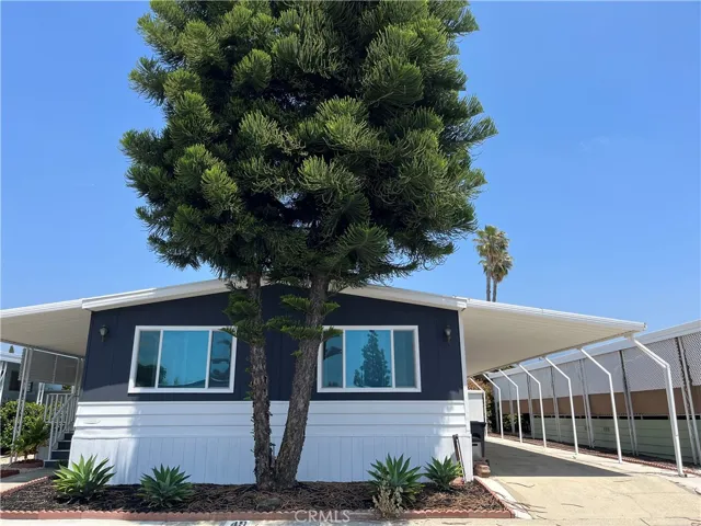 3945 Bradford 49, La Verne, California 91750
