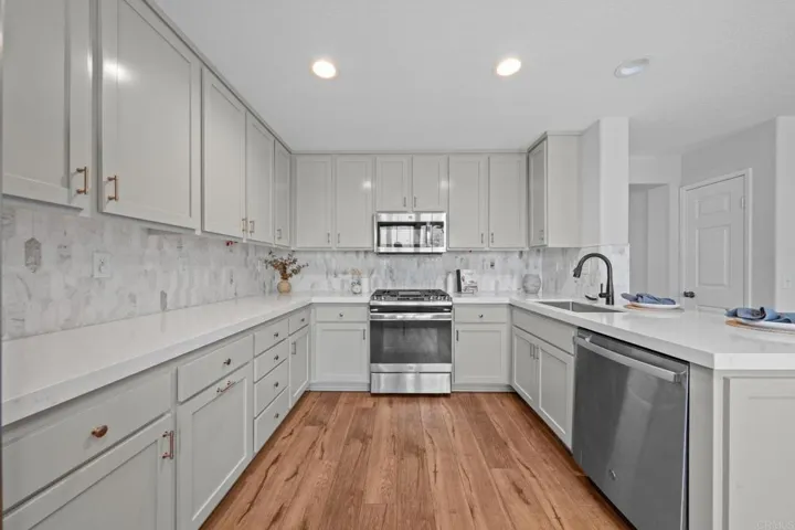 359 Franciscan Way, Oceanside, California 92057