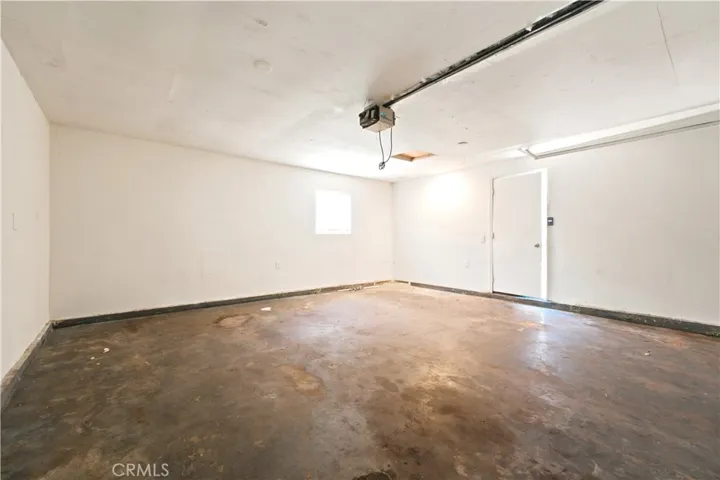 10249 Lemona Avenue, San Fernando, California 91345