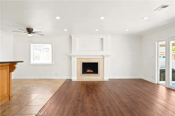 10249 Lemona Avenue, San Fernando, California 91345