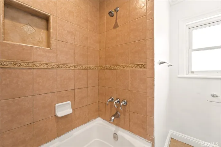 10249 Lemona Avenue, San Fernando, California 91345