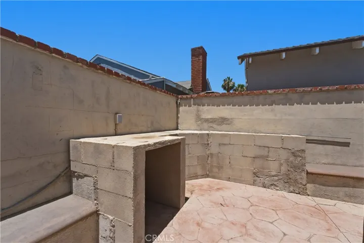 10249 Lemona Avenue, San Fernando, California 91345
