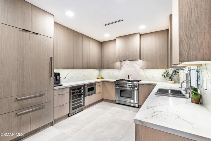648 Camino Del Mar-8