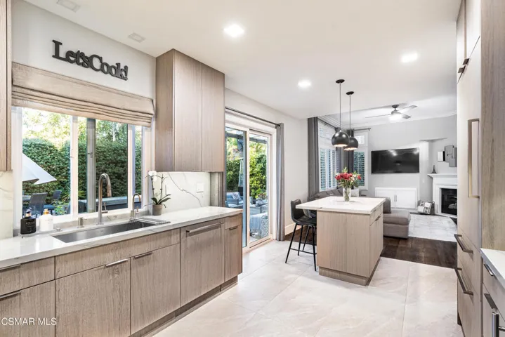 648 Camino Del Mar-10