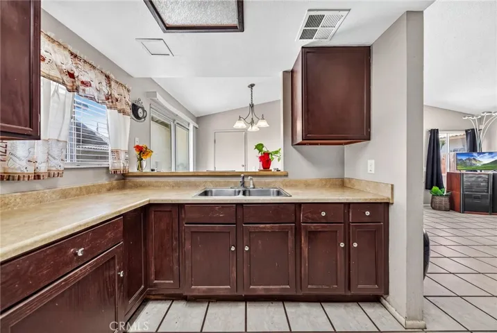 25076 Wendy Way, Moreno Valley, California 92551