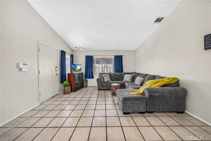 25076 Wendy Way, Moreno Valley, California 92551