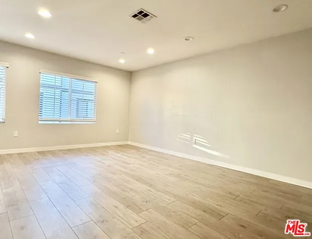 5250 Chesebro Road, Agoura Hills, California 91301