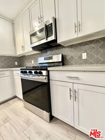 5250 Chesebro Road, Agoura Hills, California 91301