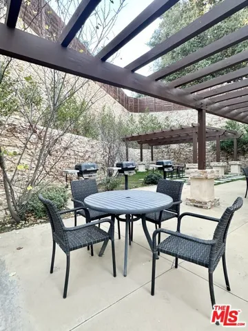 5250 Chesebro Road, Agoura Hills, California 91301