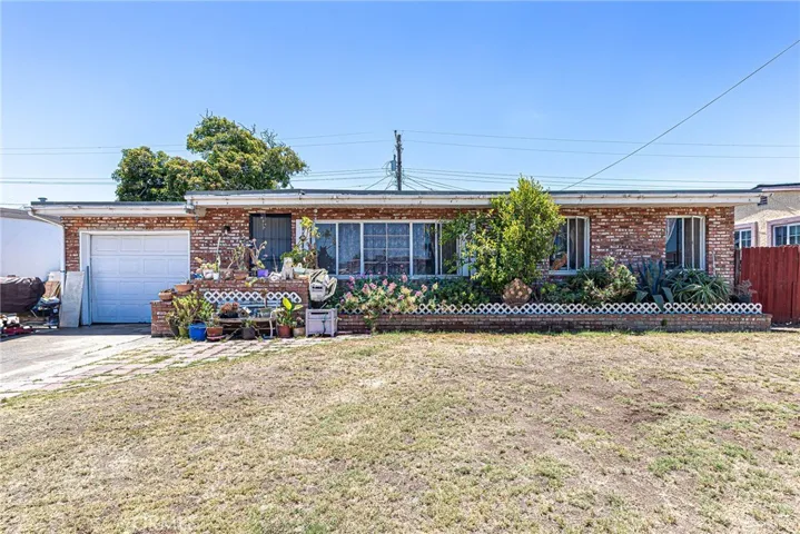 728 E Mariposa, Santa Maria, California 93454