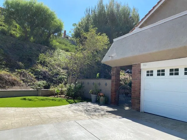 781 S Foxdale Lane, Anaheim Hills, California 92807